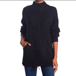RDI Mock Neck Kangaroo Pocket Black Knit Long-sleeved Sweater